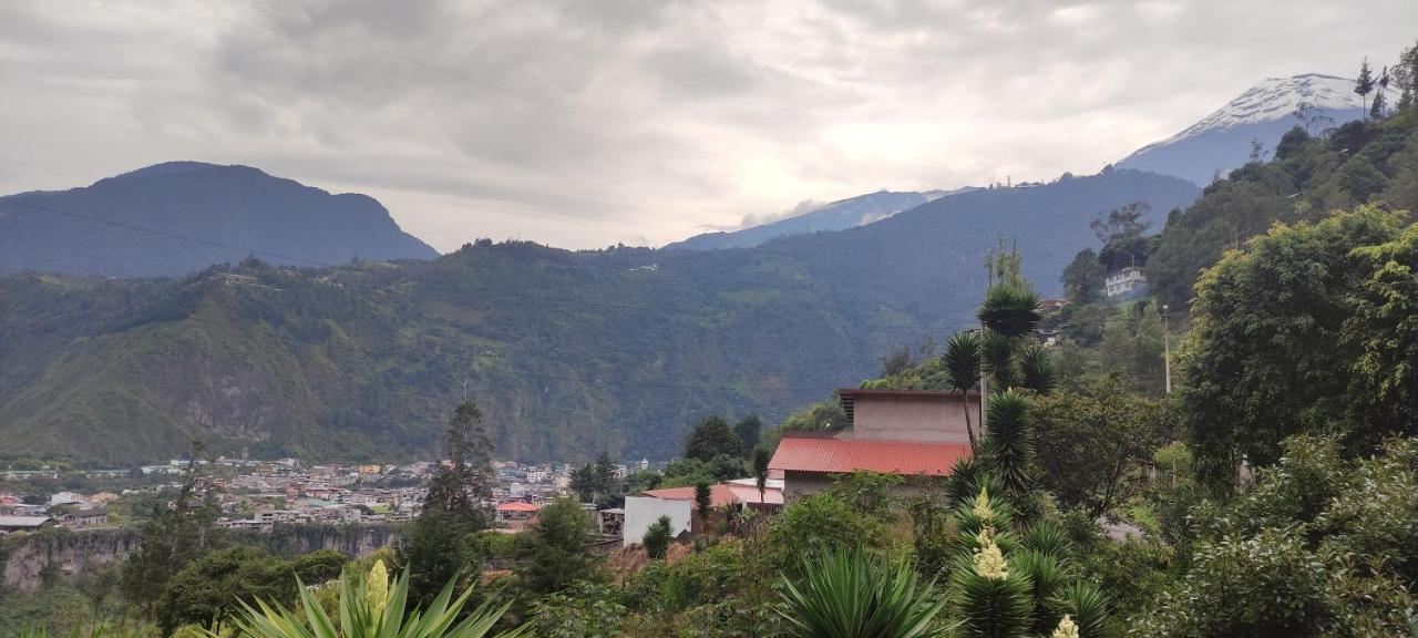 "Casa Verde" En Banos De Agua Santa Con Vista Al Volcan Tungurahua Екстериор снимка